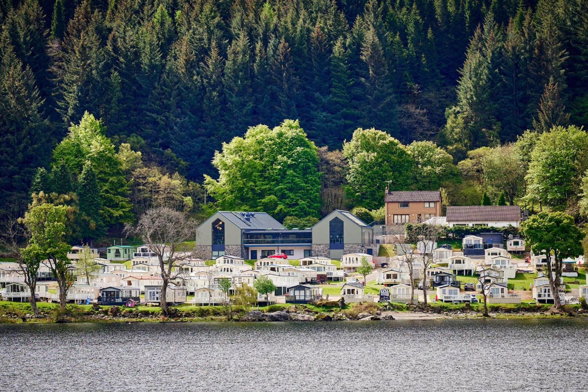 Lakewood Lodge Saint Fillans Exterior photo